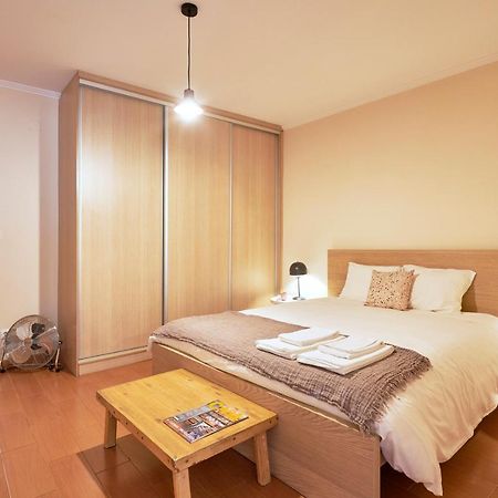 Spacious And Renovated Apartment With Amazing Patio, By Timecooler Lizbona Zewnętrze zdjęcie