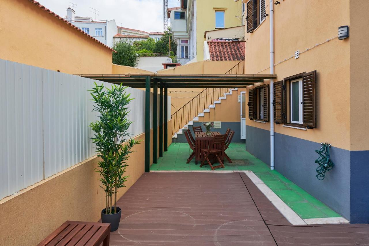 Spacious And Renovated Apartment With Amazing Patio, By Timecooler Lizbona Zewnętrze zdjęcie