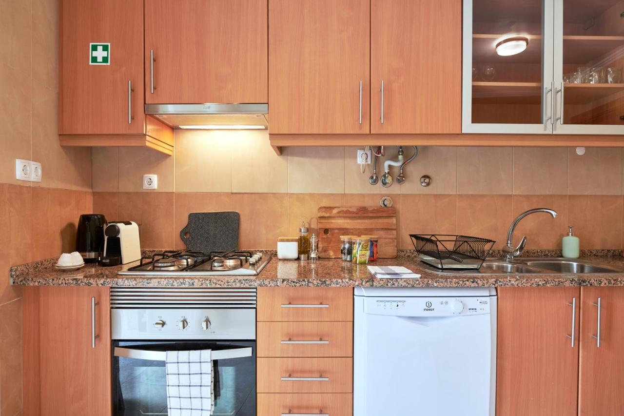 Spacious And Renovated Apartment With Amazing Patio, By Timecooler Lizbona Zewnętrze zdjęcie